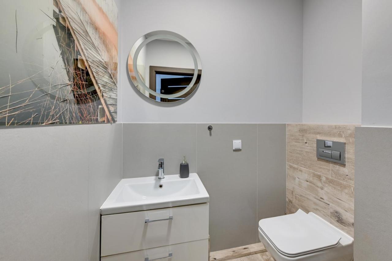 Grand Apartments - Luxury Apartment On The 11Th Floor With A View Of The Old Town غدانسك المظهر الخارجي الصورة
