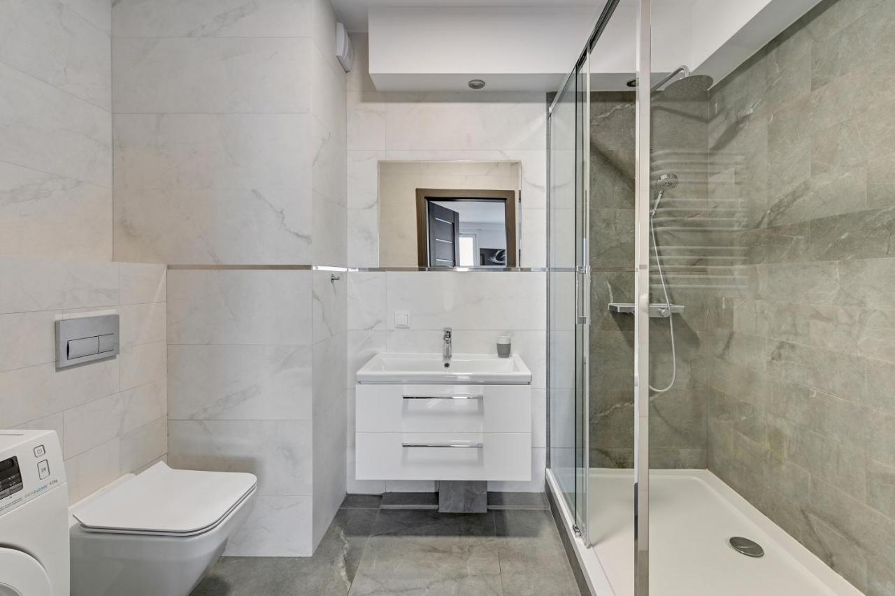 Grand Apartments - Luxury Apartment On The 11Th Floor With A View Of The Old Town غدانسك المظهر الخارجي الصورة